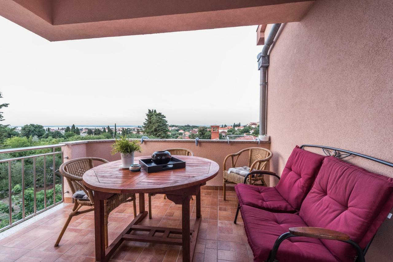 Apartments Jelavic Sutomiscica Екстериор снимка